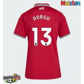 Manchester United Patrick Dorgu #13 Kotipaita Naisten 2026-27 Lyhythihainen